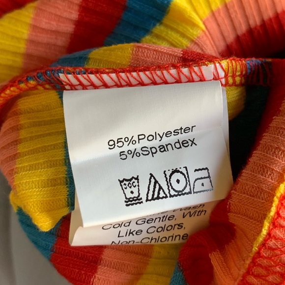 Rainbow Top - Picture 4 of 4